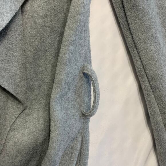 A Ruby Quintessentials Manteau Kimono Polar Fleece Coat NWT Sz 2 Gray (No belt) - Picture 6 of 6